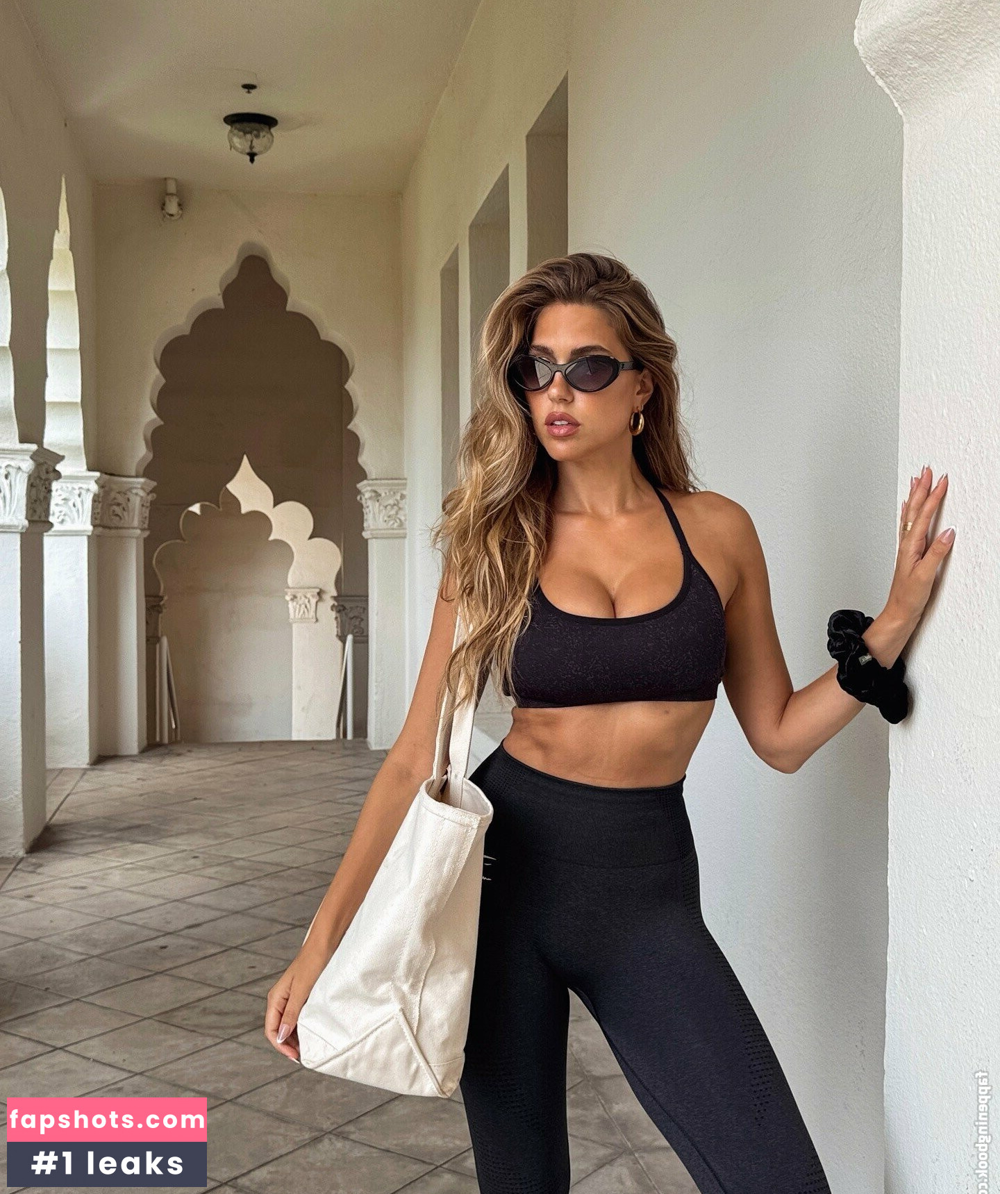 Kara Del Toro gallery photo #57