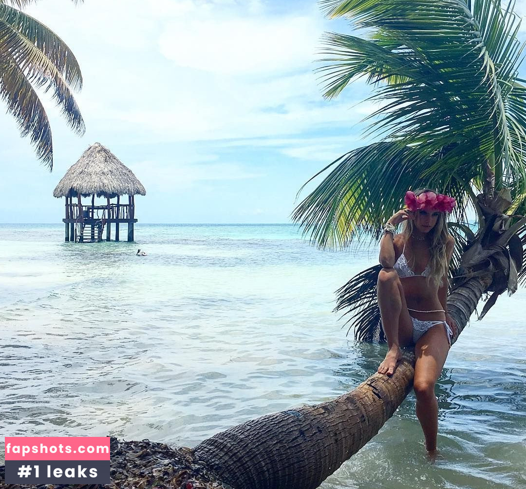 Kara Del Toro gallery photo #5754