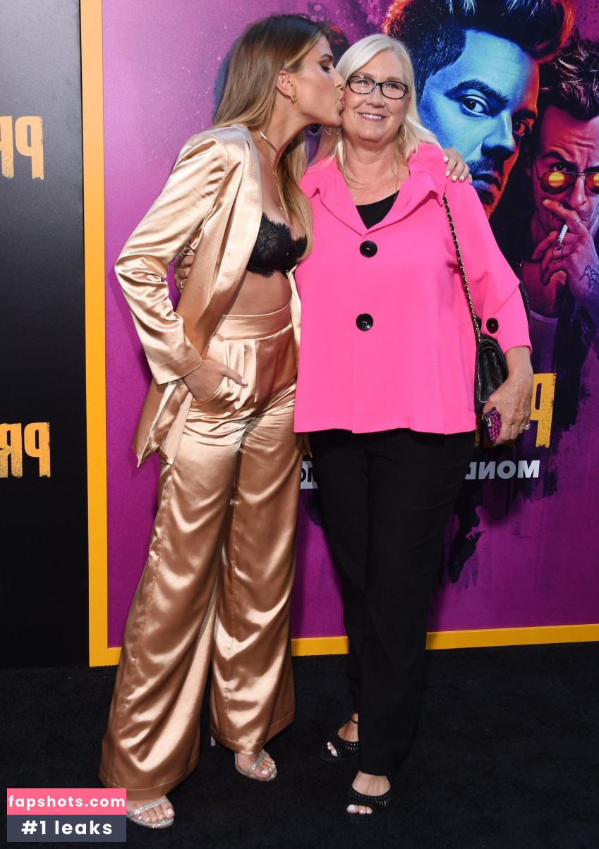 Kara Del Toro gallery photo #5894