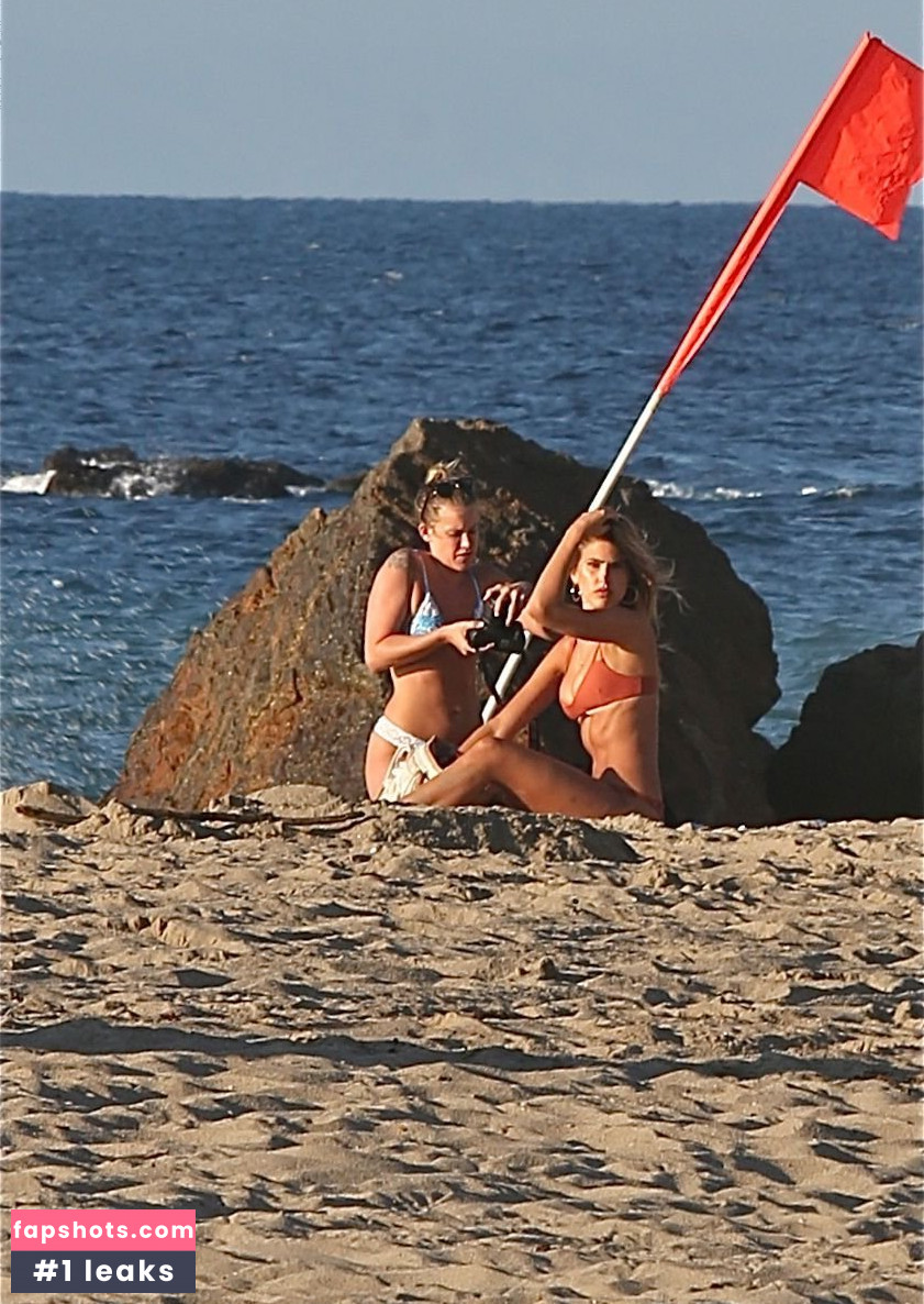 Kara Del Toro gallery photo #5995