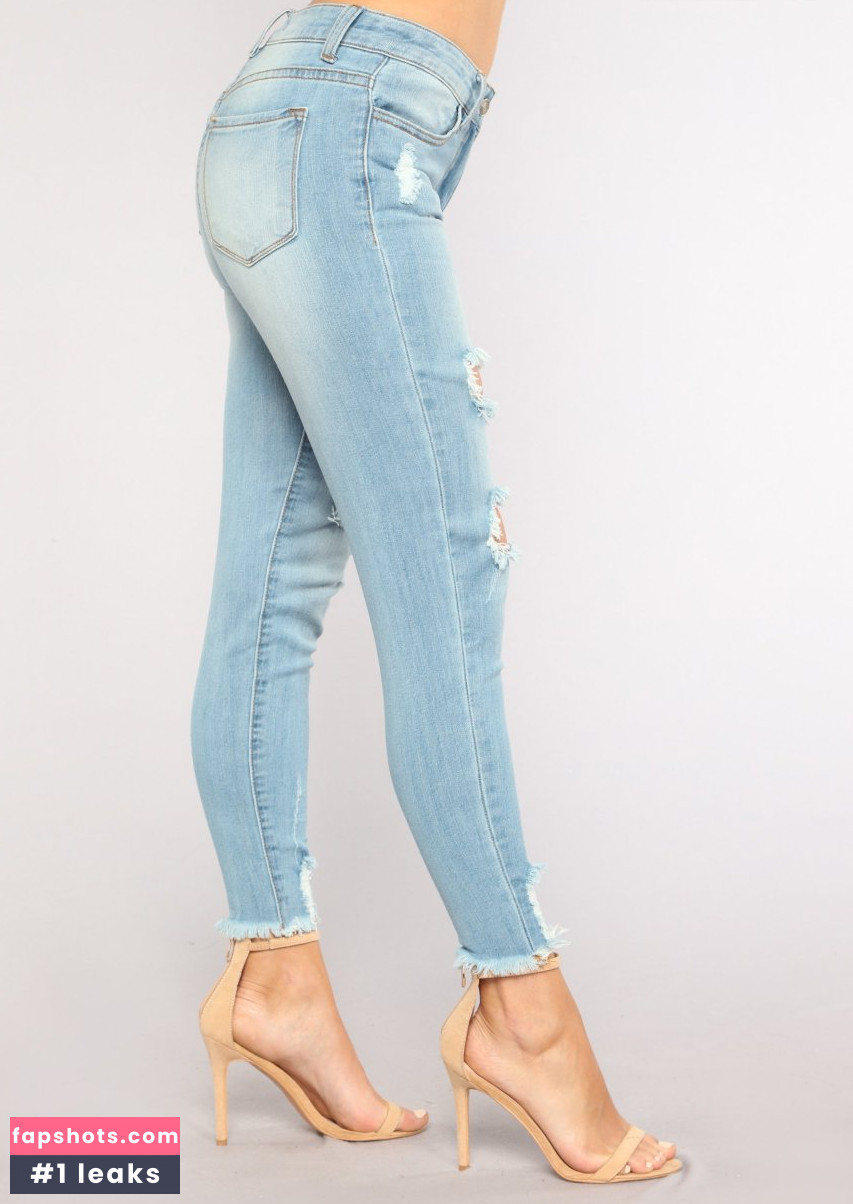 Kara Del Toro gallery photo #6237