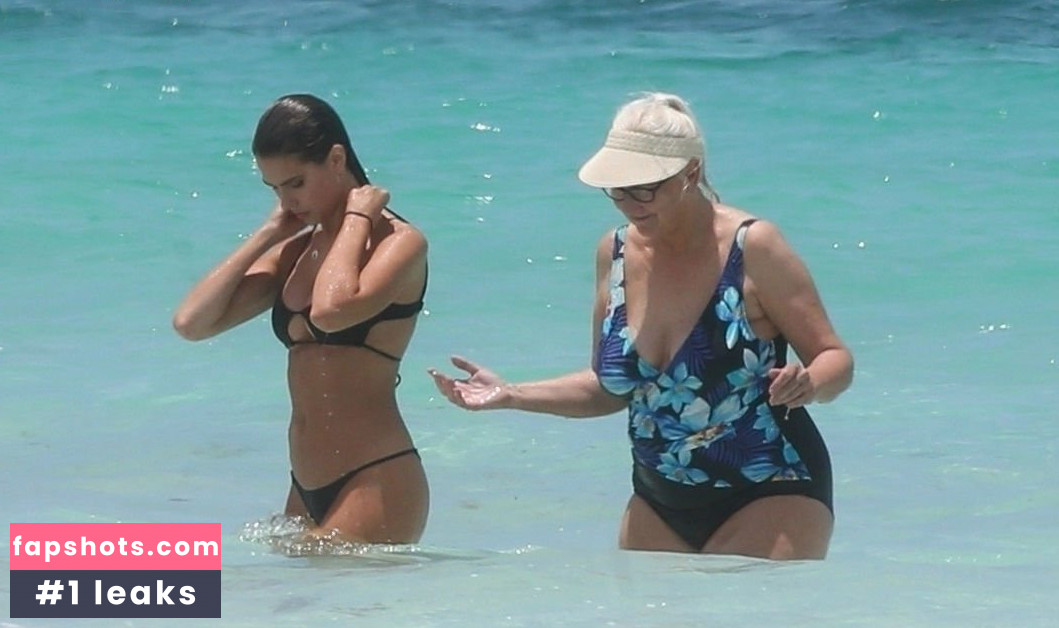 Kara Del Toro gallery photo #6353