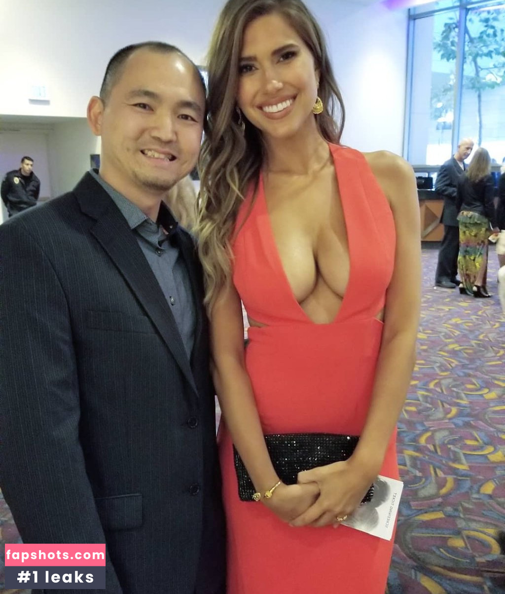 Kara Del Toro gallery photo #6449