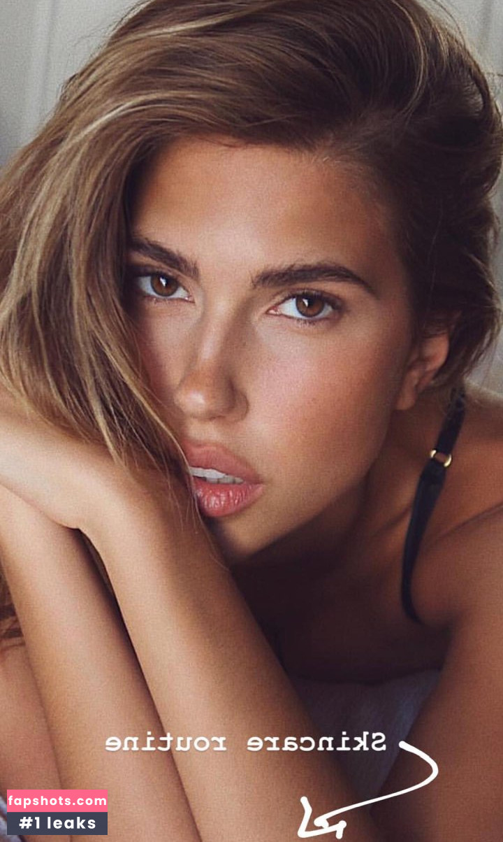 Kara Del Toro gallery photo #6674