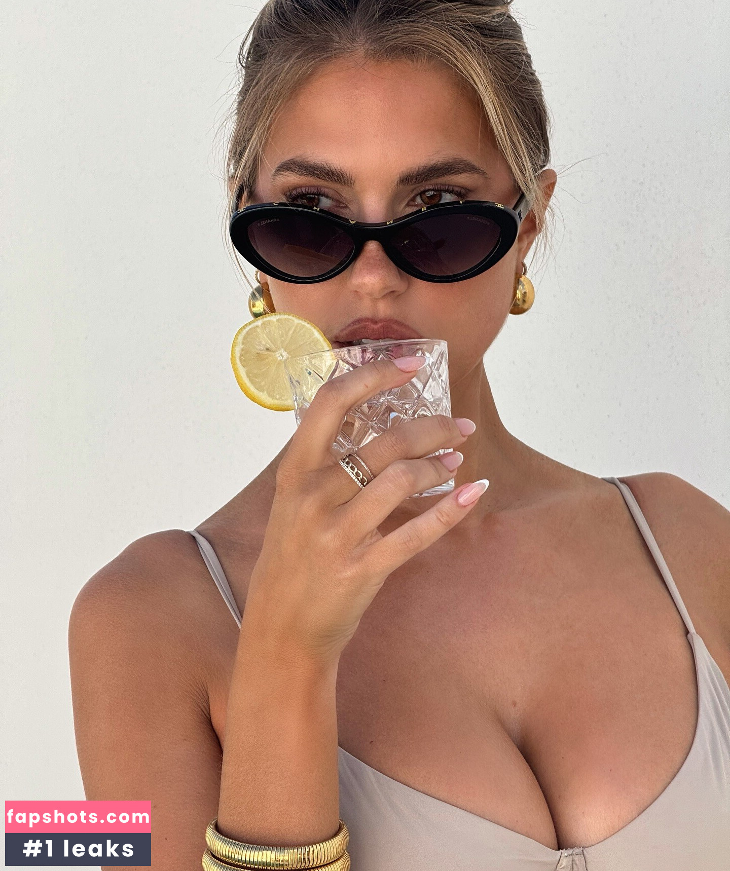 Kara Del Toro gallery photo #76