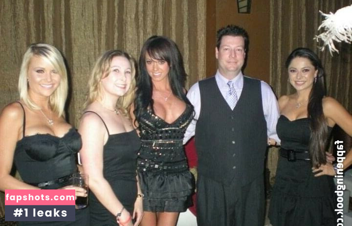 Kara Monaco gallery photo #3