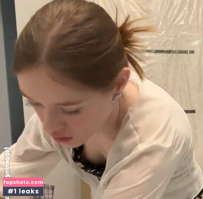 karachenskaya nude babe gallery