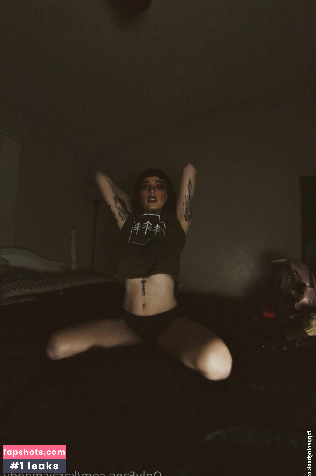 karaismoody gallery photo #4