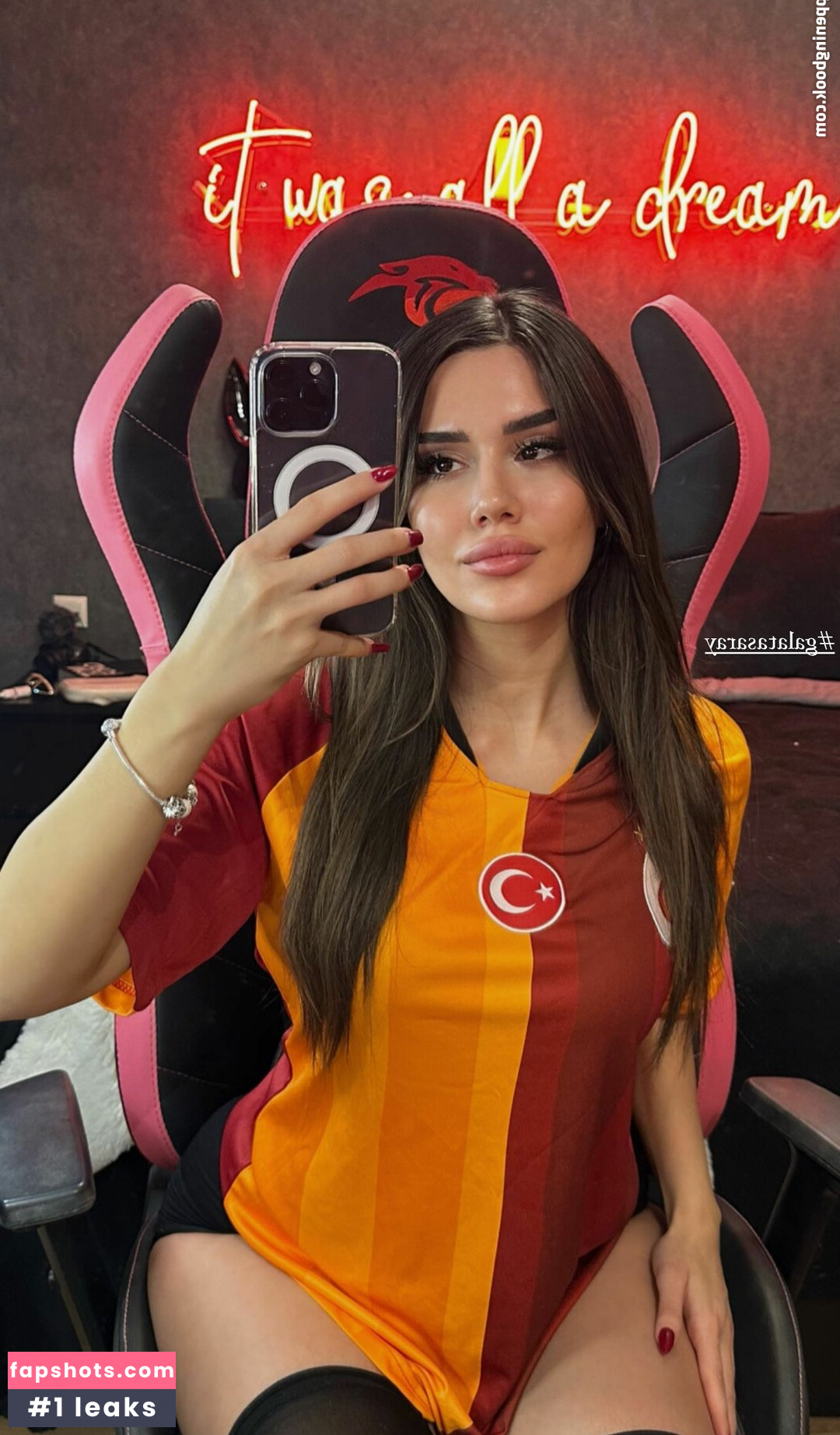 Kardelen Toprak Nude Leaks OnlyFans Photos #25 - LeakJerk