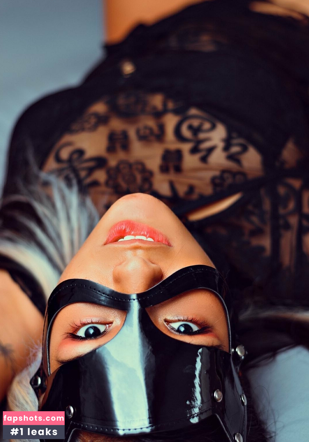 Karen Cardona Garcés gallery photo #19