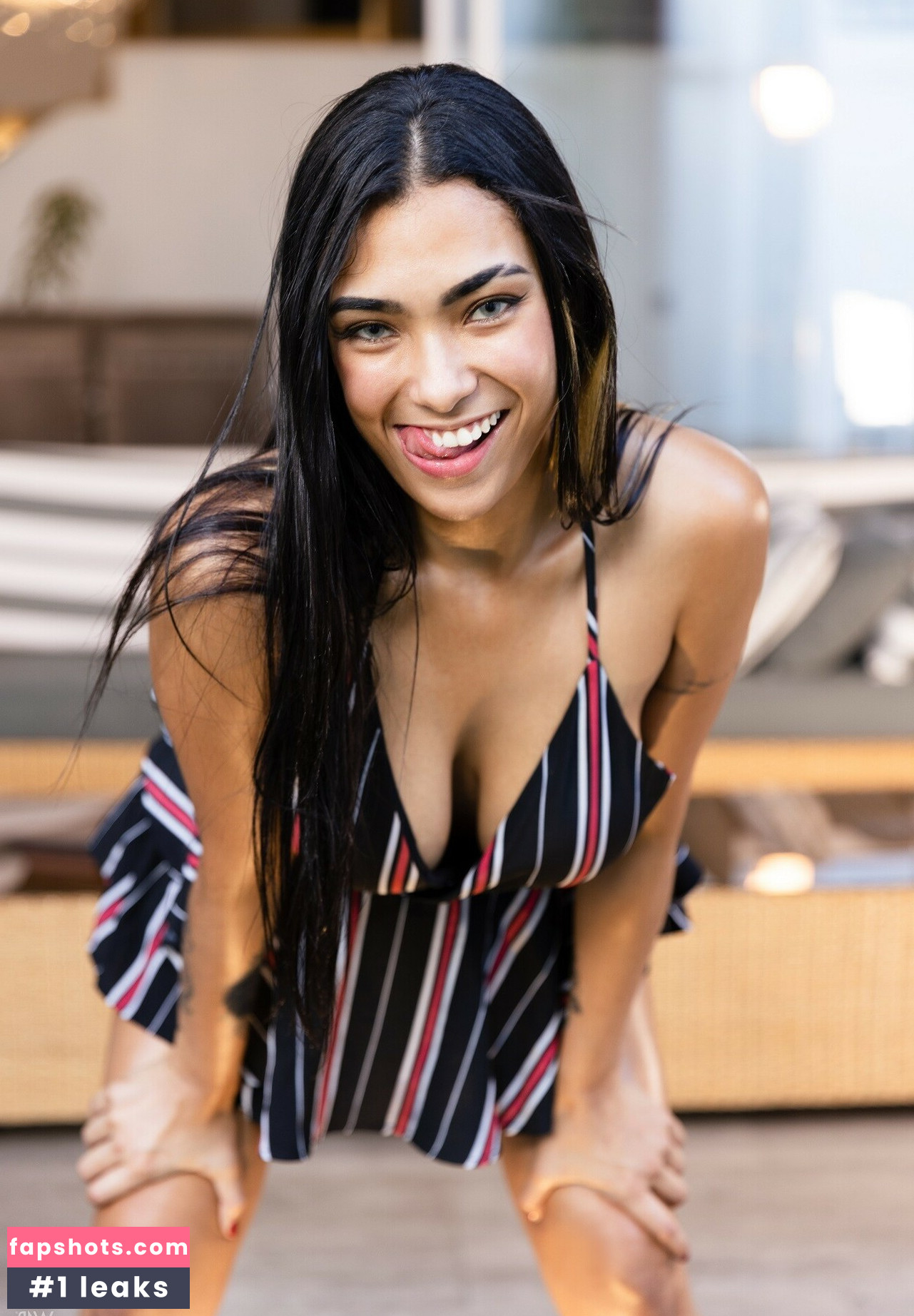 Karen Cardona Garcés gallery photo #67