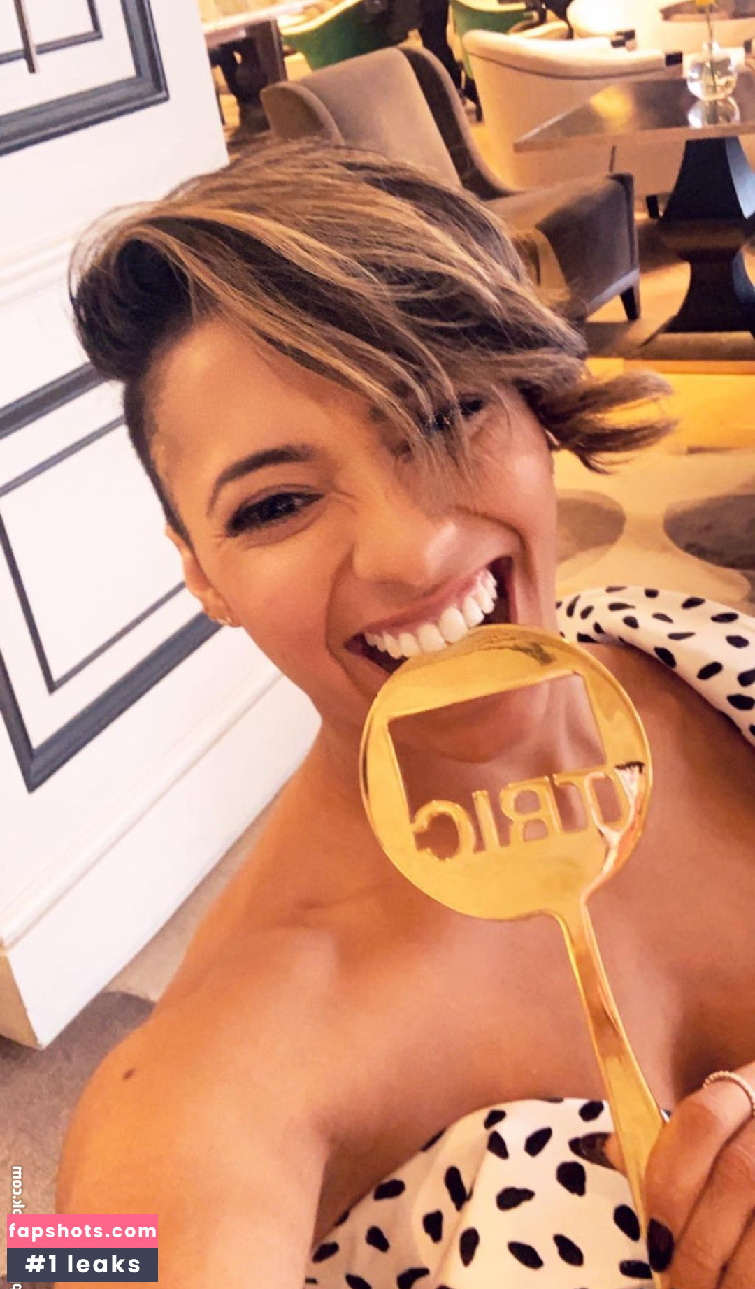 Karen Clifton gallery photo #5