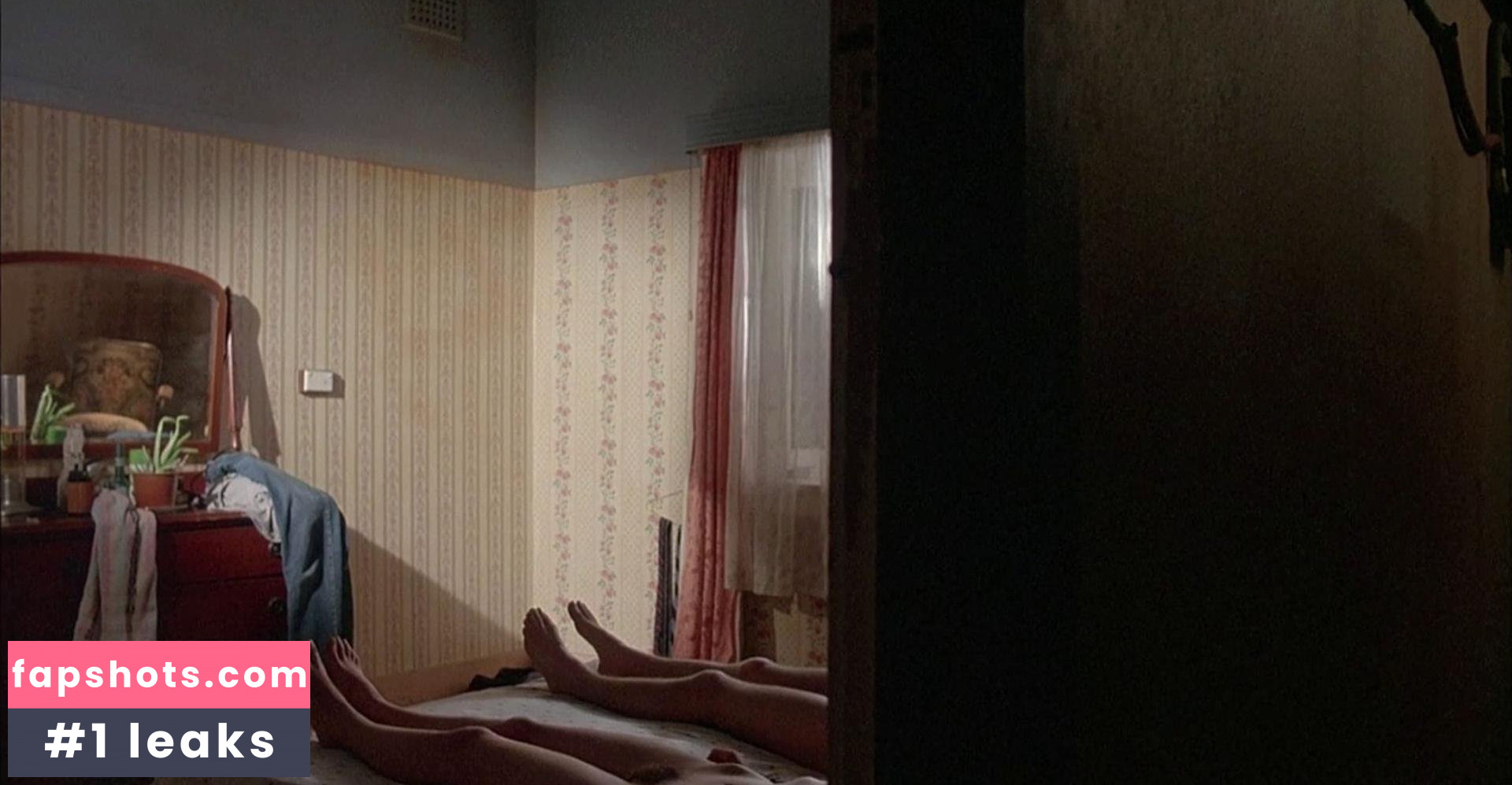 Karen Colston gallery photo #10