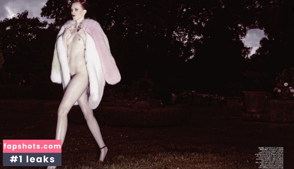 Karen Elson gallery photo #20