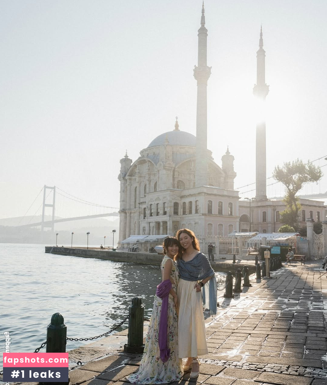 Karen Fukuhara gallery photo #24