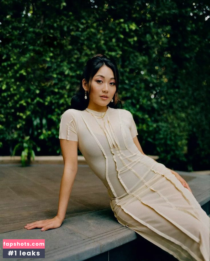 Karen Fukuhara gallery photo #6