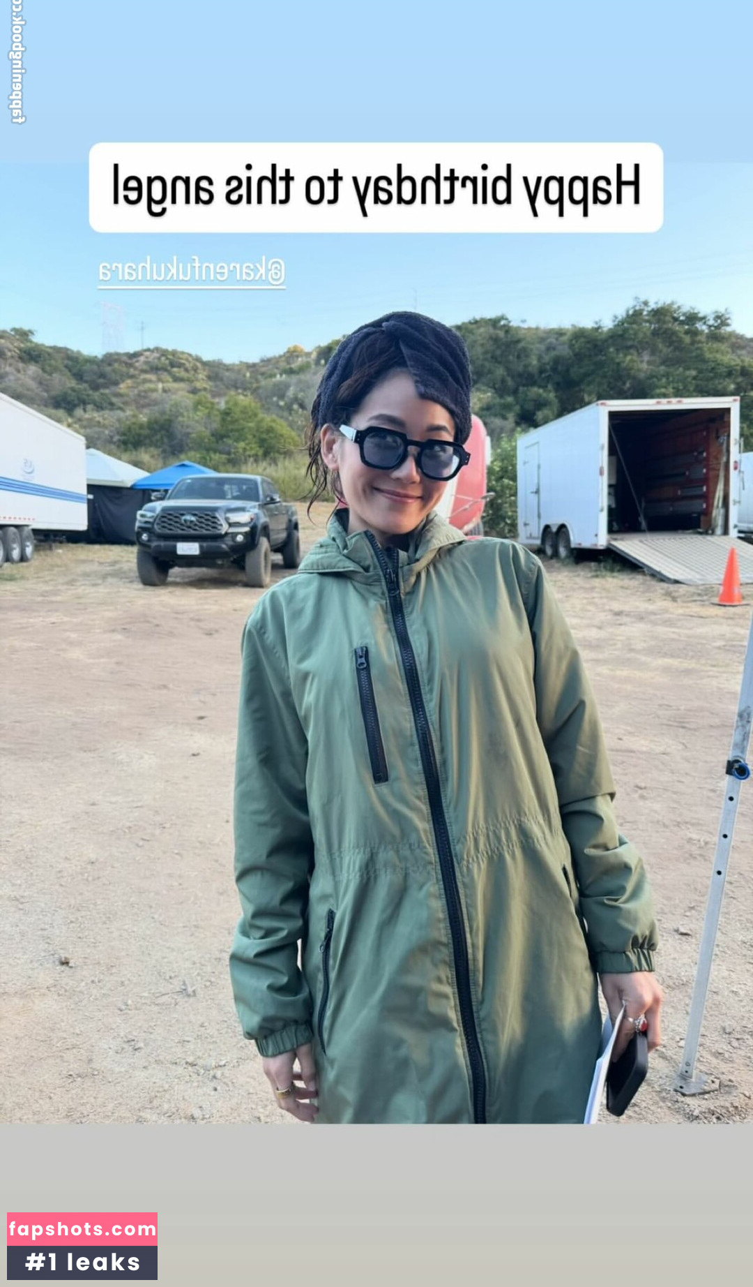 Karen Fukuhara gallery photo #60