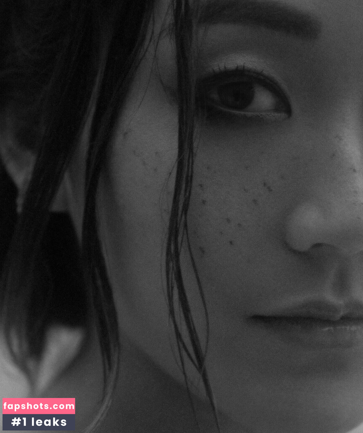 Karen Fukuhara gallery photo #100