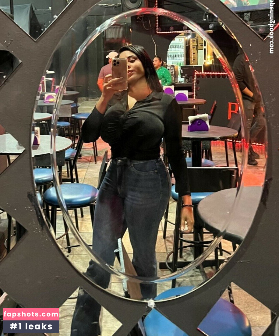 Karen Garcia gallery photo #6