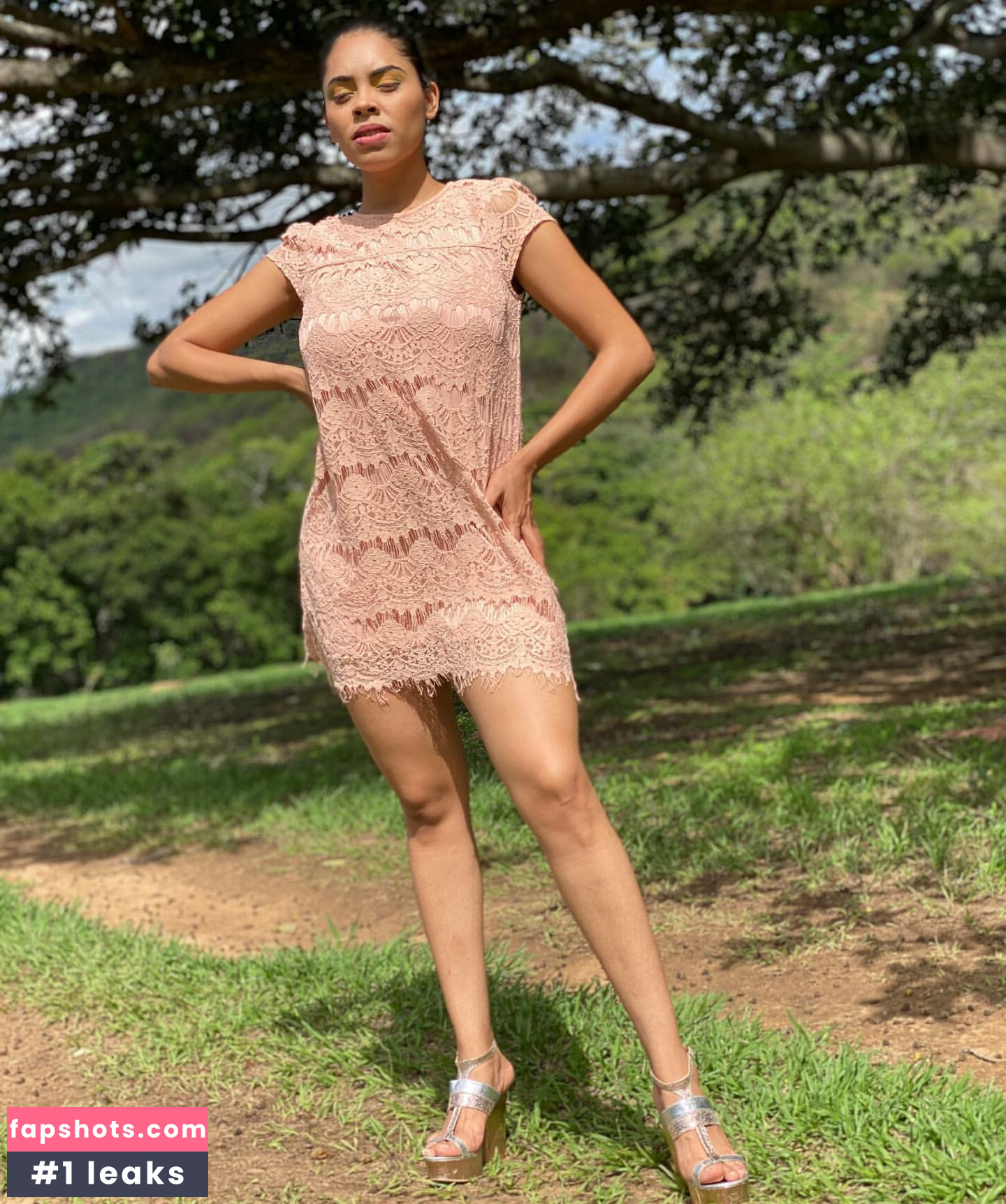 Karen Garcia gallery photo #9