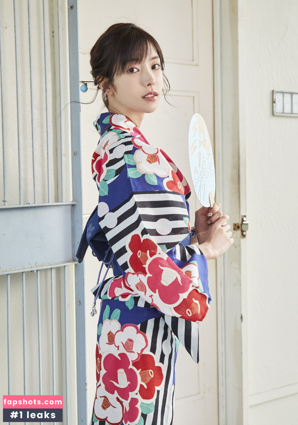 Karen Kaede gallery photo #36