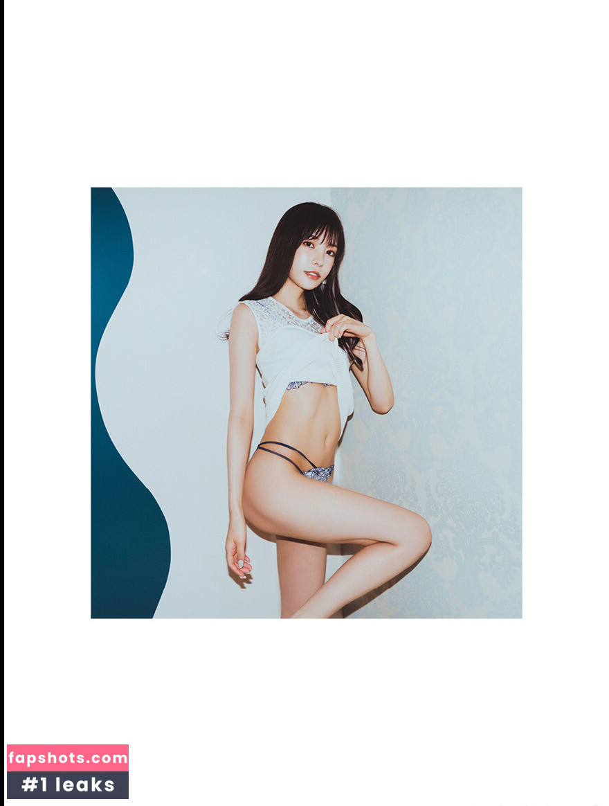 Karen Kaede gallery photo #44