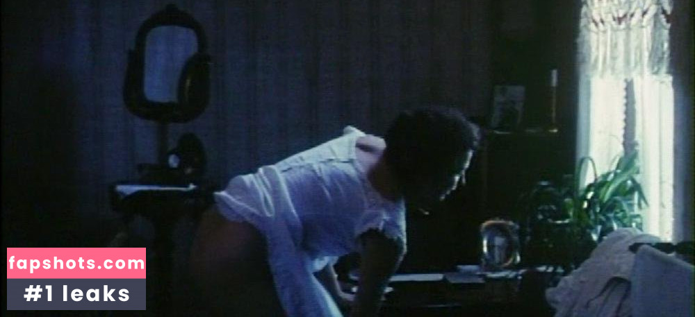 Karen-Lise Mynster gallery photo #4