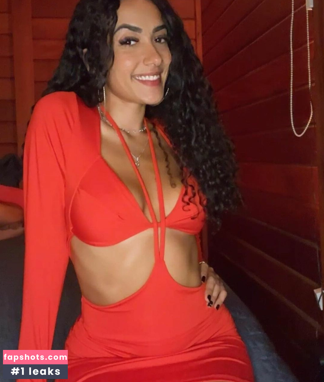 Karen Matta gallery photo #9