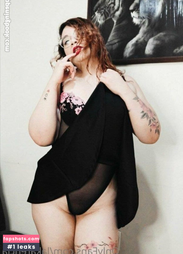 Karen Morales gallery photo #91