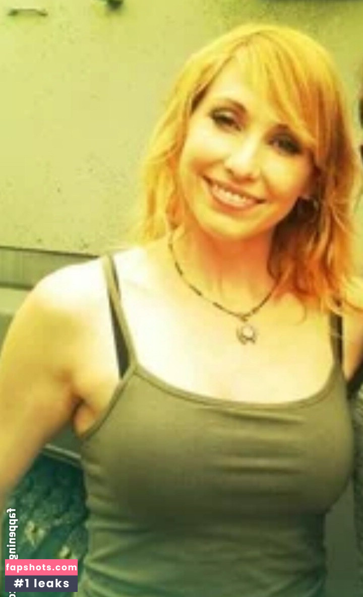 Kari Byron gallery photo #22
