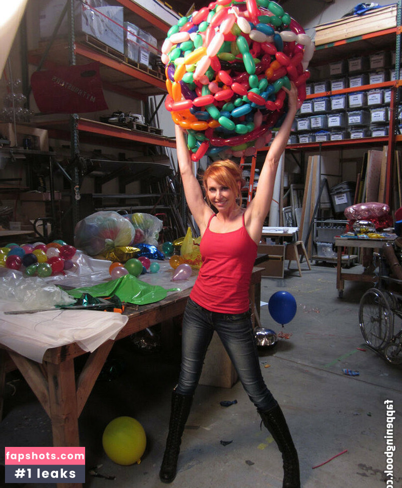 Kari Byron gallery photo #37
