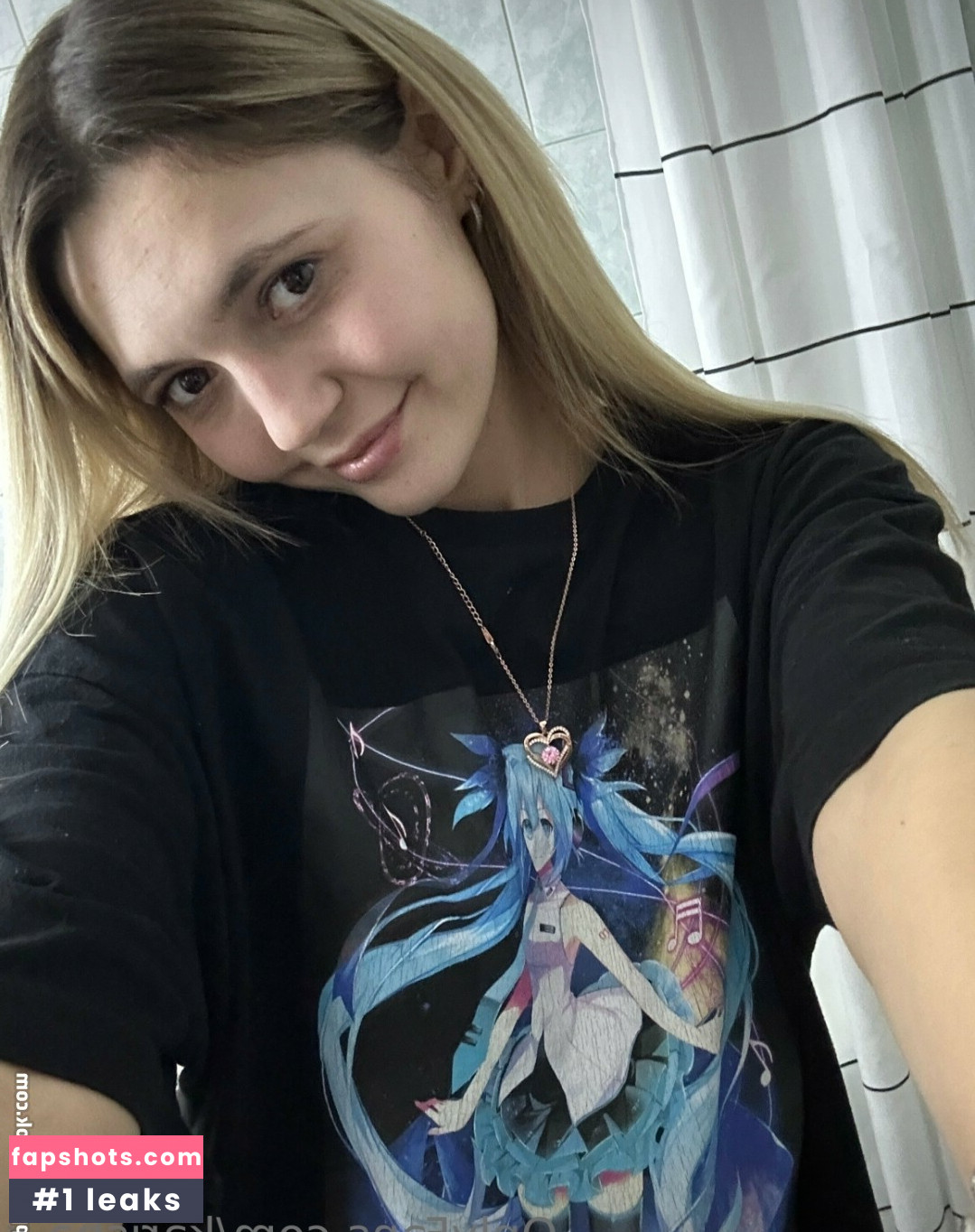 Kari.i gallery photo #133