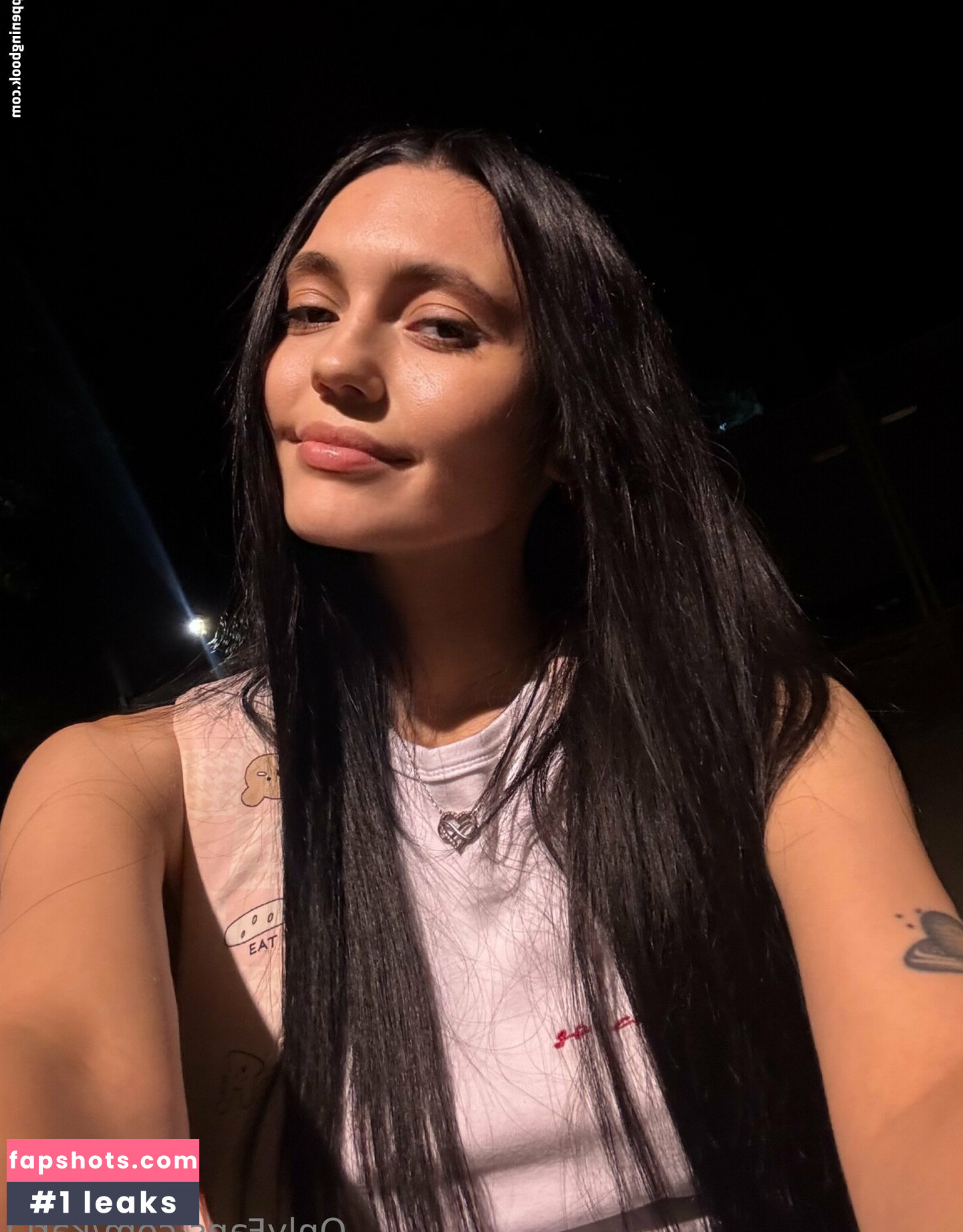 Kari.i gallery photo #31