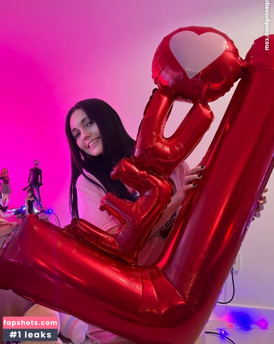 Kari.i gallery photo #38