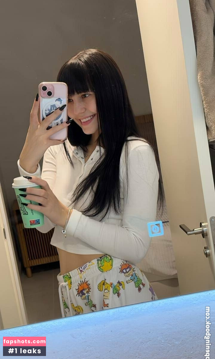 Kari.i gallery photo #44