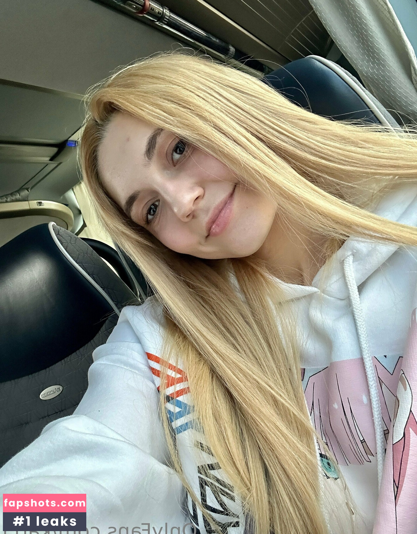 Kari.i gallery photo #79