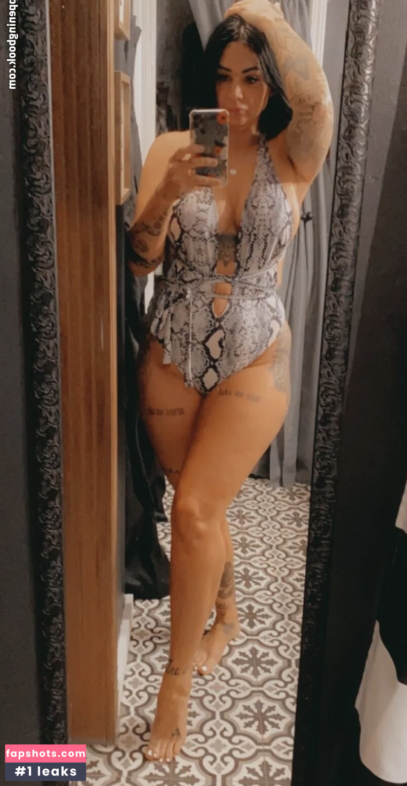 Kari_k12 gallery photo #6