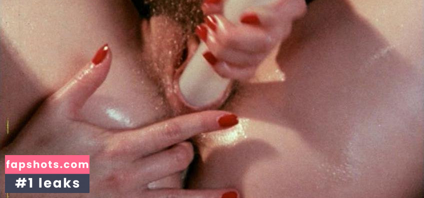 Kari Klark gallery photo #6