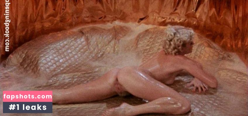 Kari Klark gallery photo #9