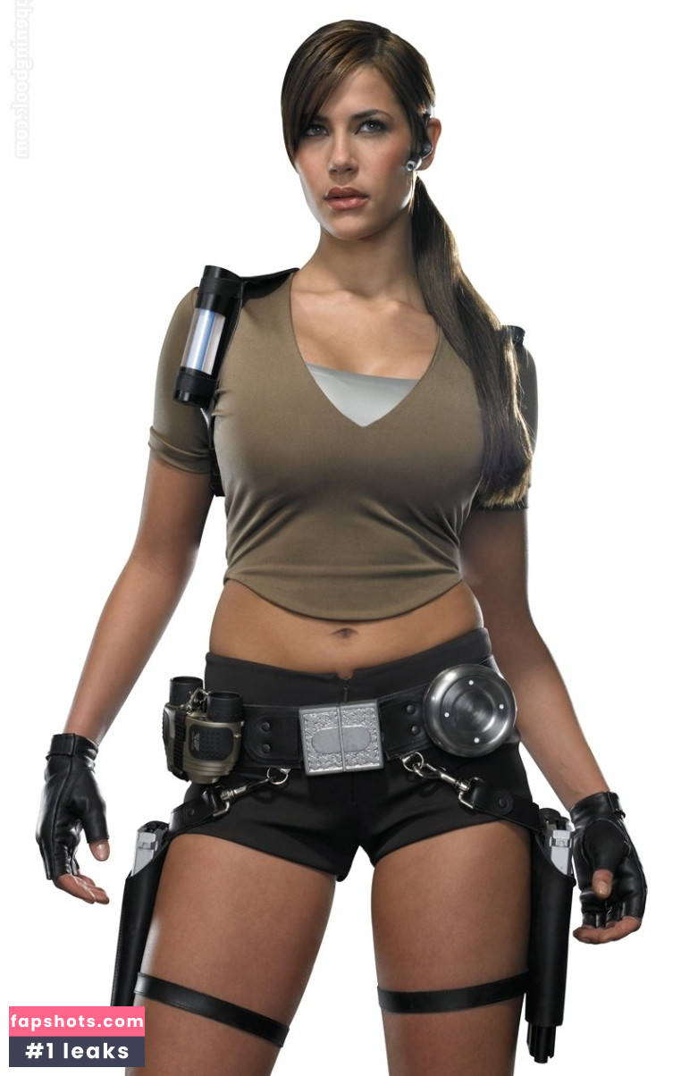 Karima Adebibe gallery photo #26