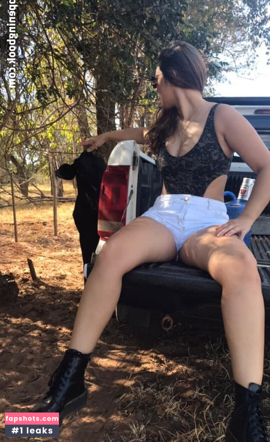 Karin Francini gallery photo #17