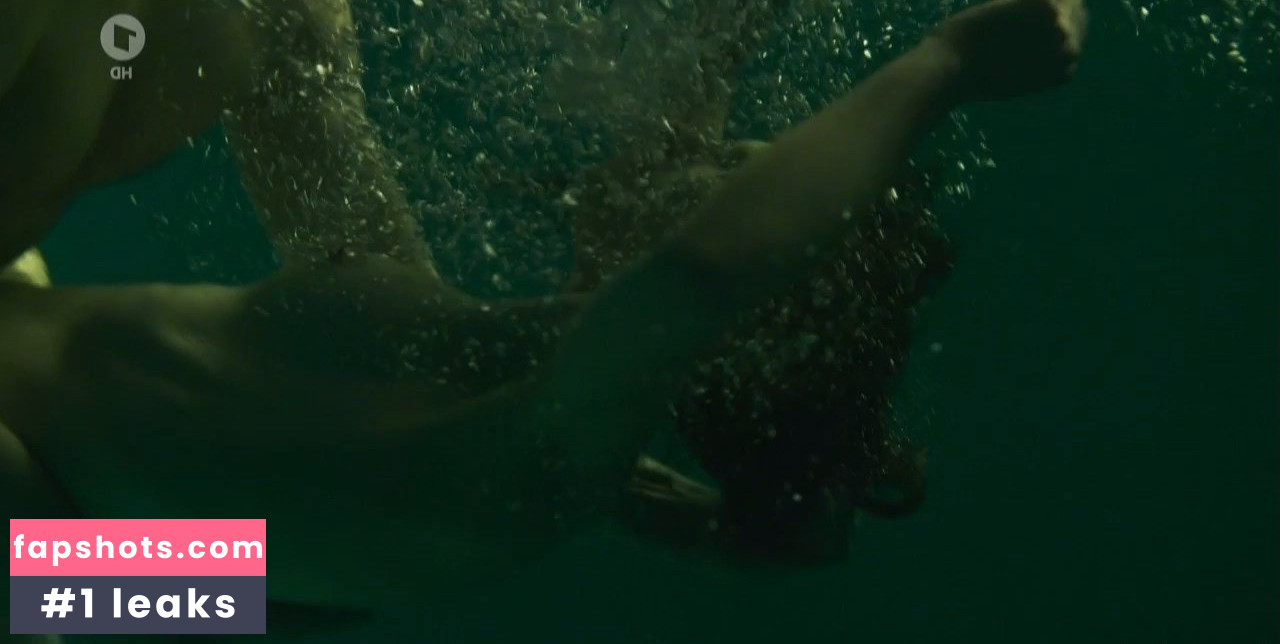 Karin Hanczewski gallery photo #17