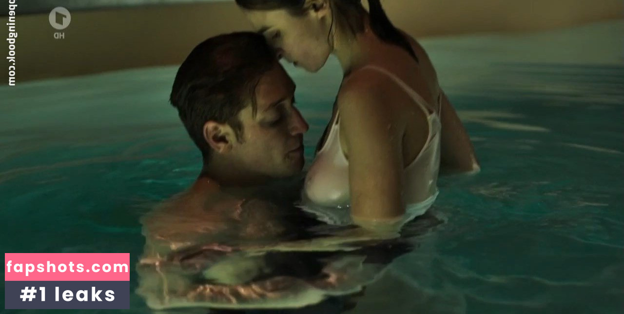 Karin Hanczewski gallery photo #19