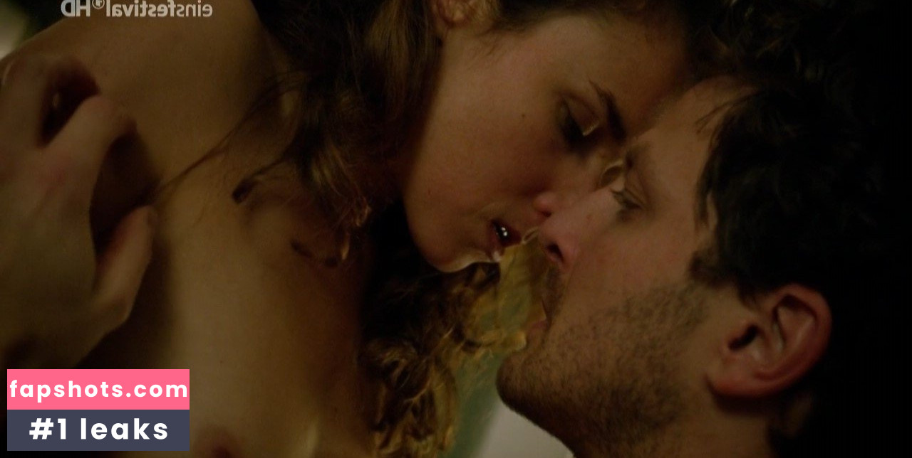 Karin Hanczewski gallery photo #24