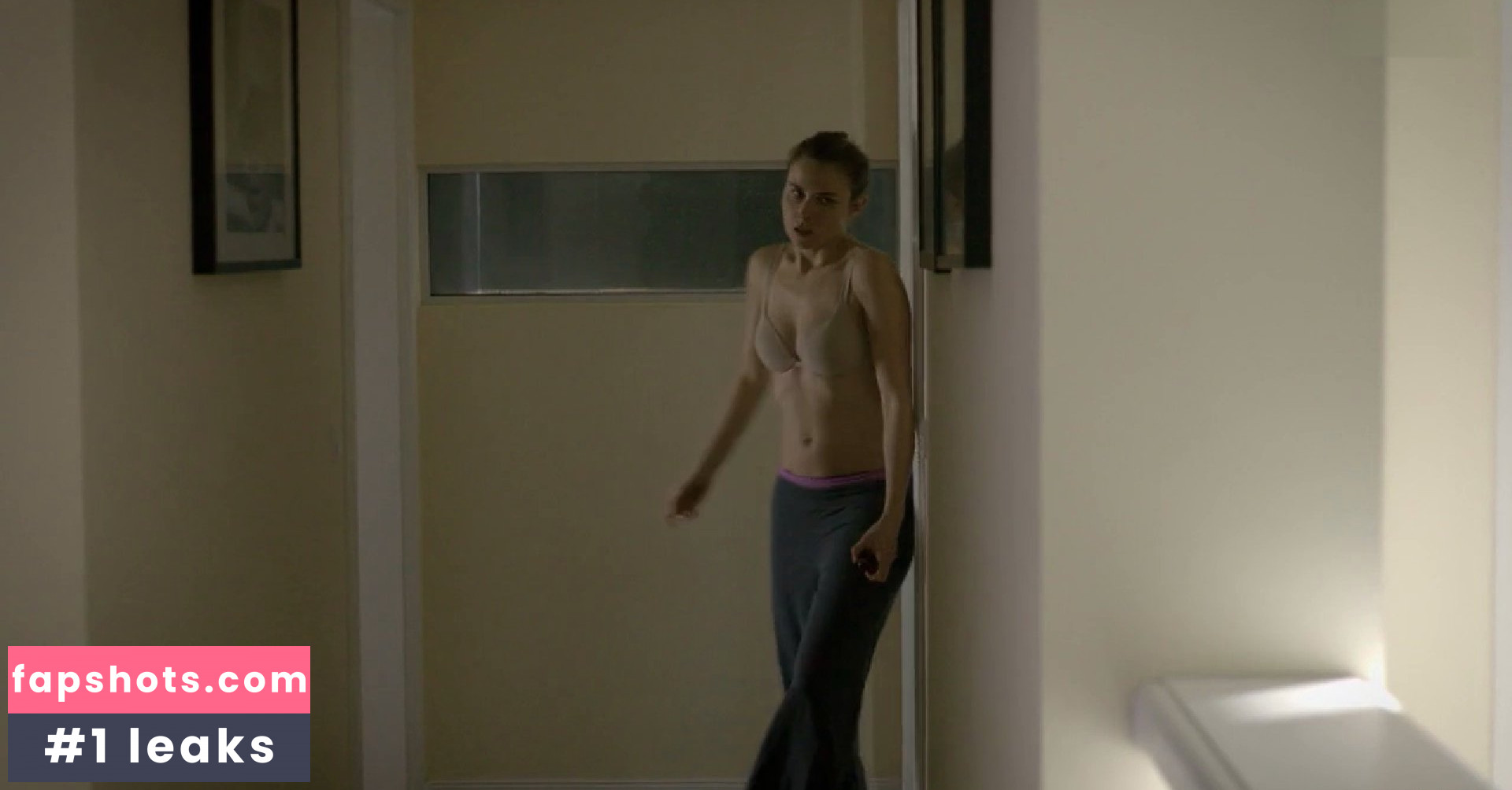 Karin Hanczewski gallery photo #42