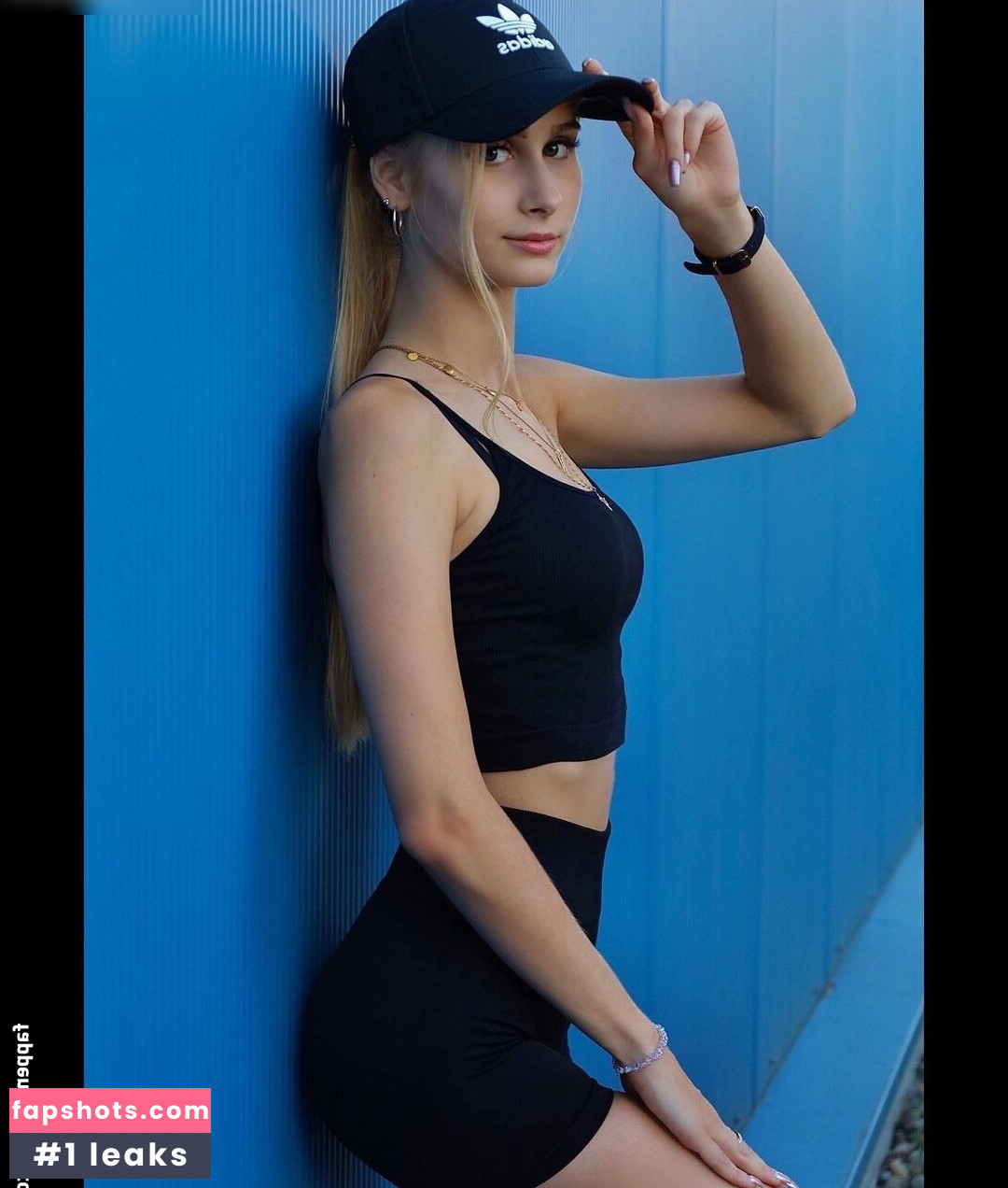 Karina Alexandrowna gallery photo #11