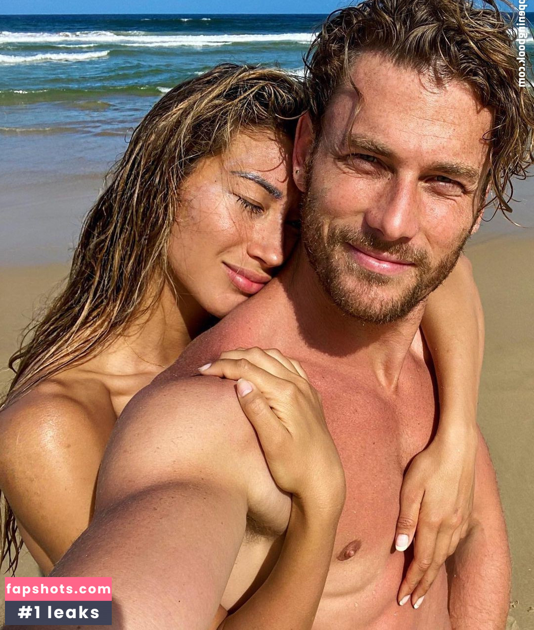 Karina Elle gallery photo #16