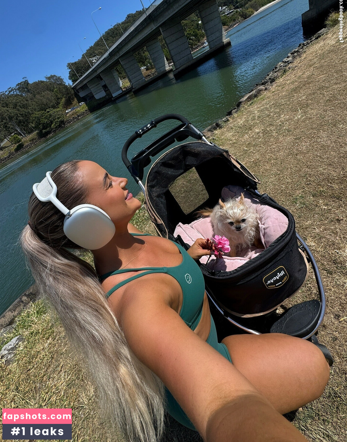 Karina Irby gallery photo #3