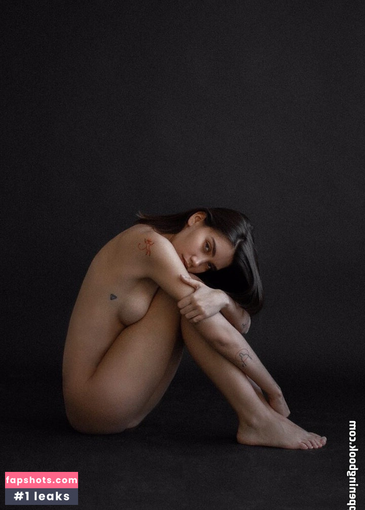 Karina Istomina gallery photo #25