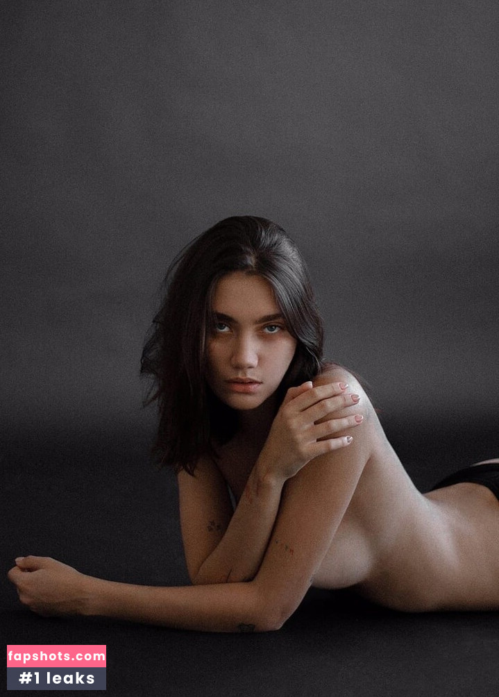 Karina Istomina gallery photo #43